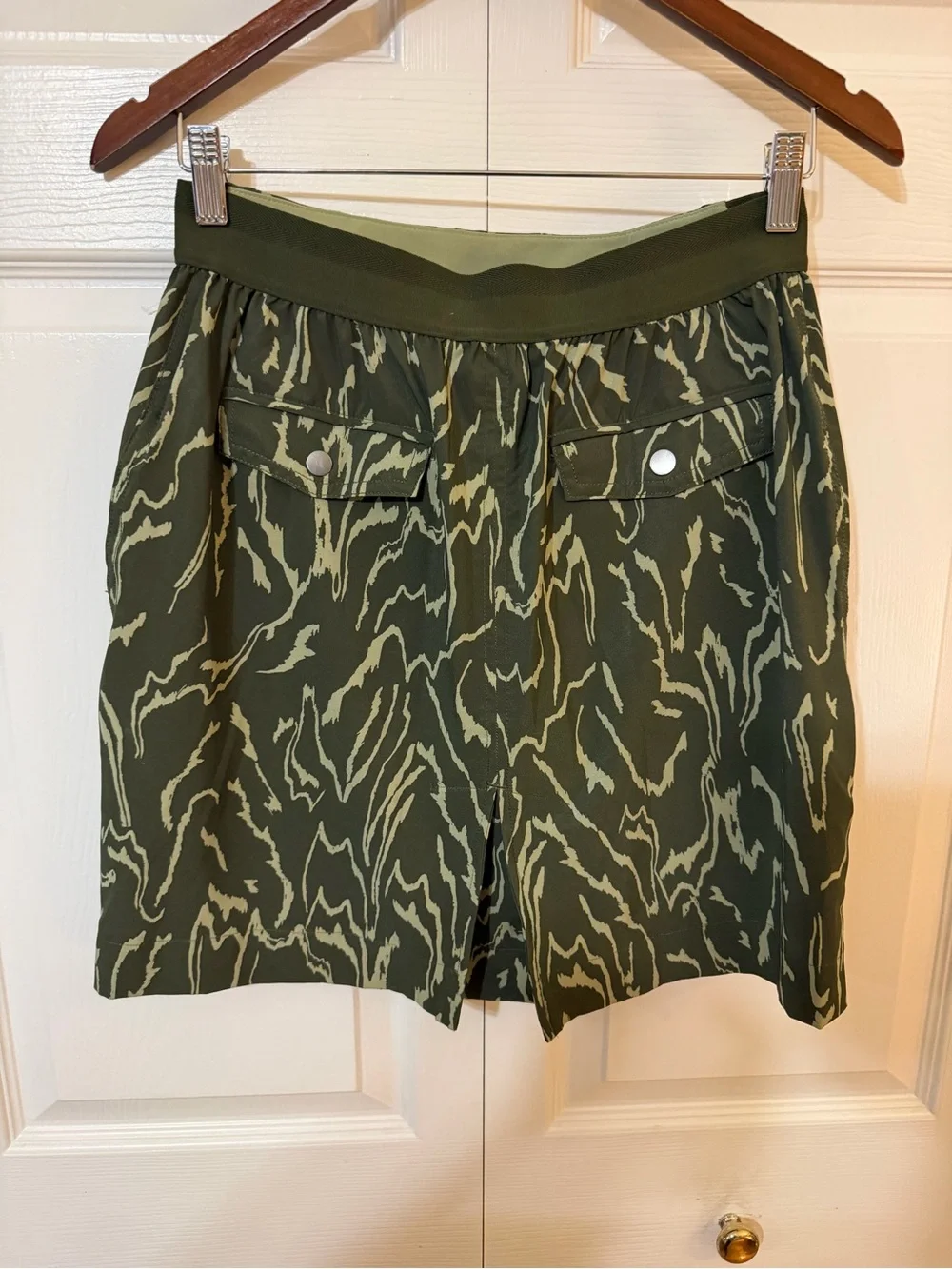 Athleta Olive Green Printed Mini Skort with Pockets